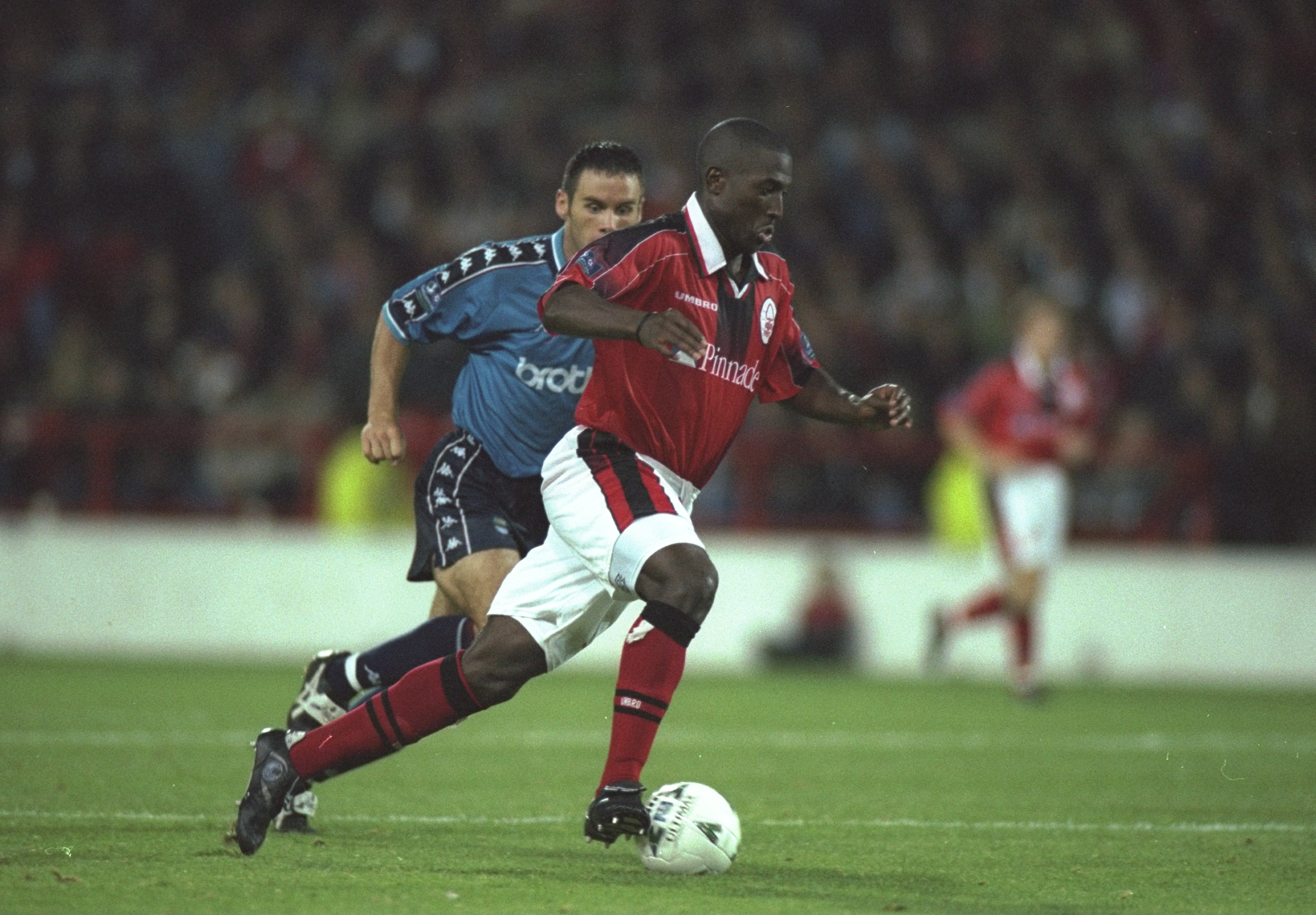3 Sep 1997:  Kevin Campbell (right) of Nottingham Forest in action during the Nationwide Division One match against Manchester City at the City Gro...