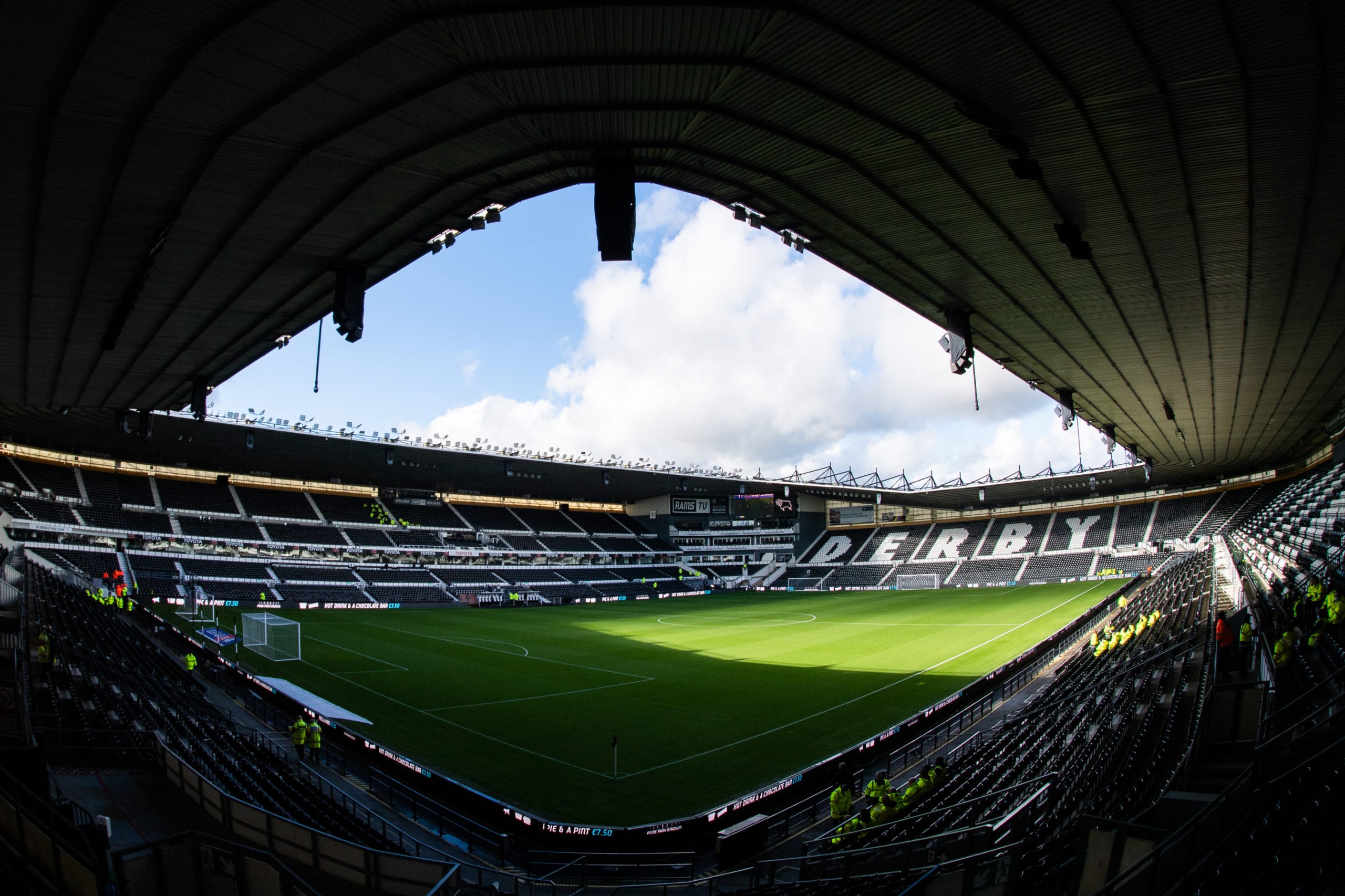 Photo by Jon Hobley/MI News/NurPhoto via Getty Images