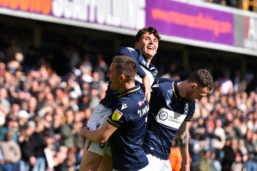 Millwall v Barnsley - Sky Bet Championship