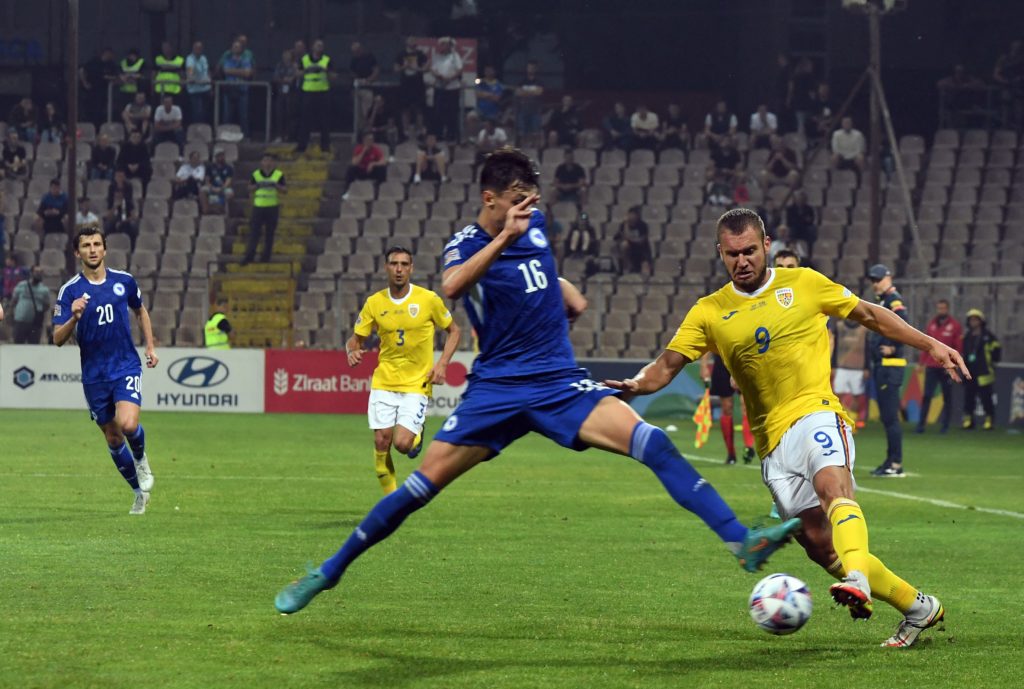 FBL-EUR-NATIONS-BIH-ROM