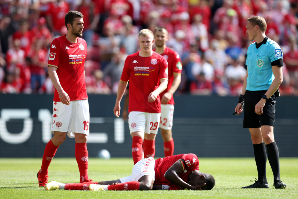 1. FSV Mainz 05 v Eintracht Frankfurt - Bundesliga