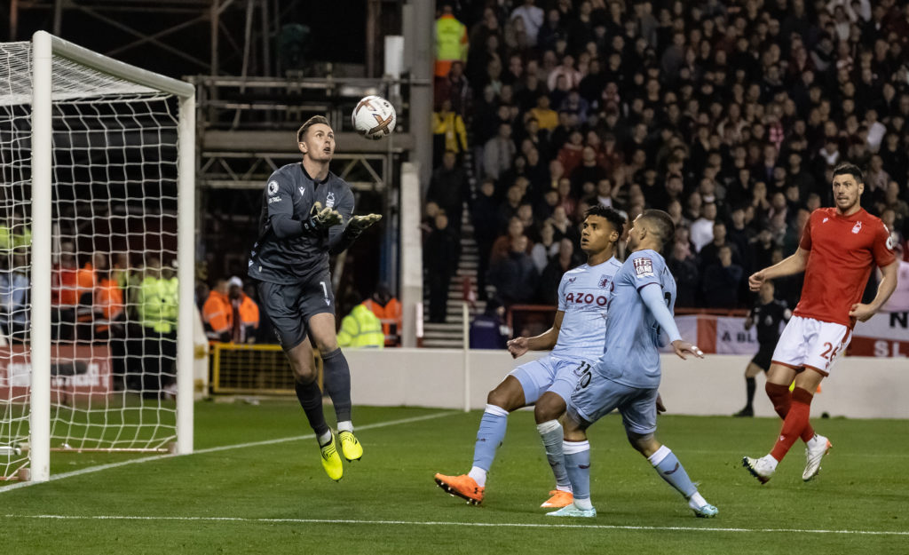 United looking for goalkeeper