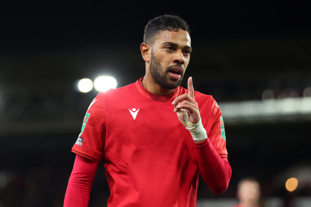 Everton considering Lodi offer