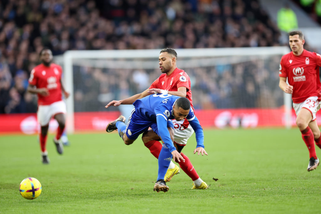 Everton considering Lodi offer