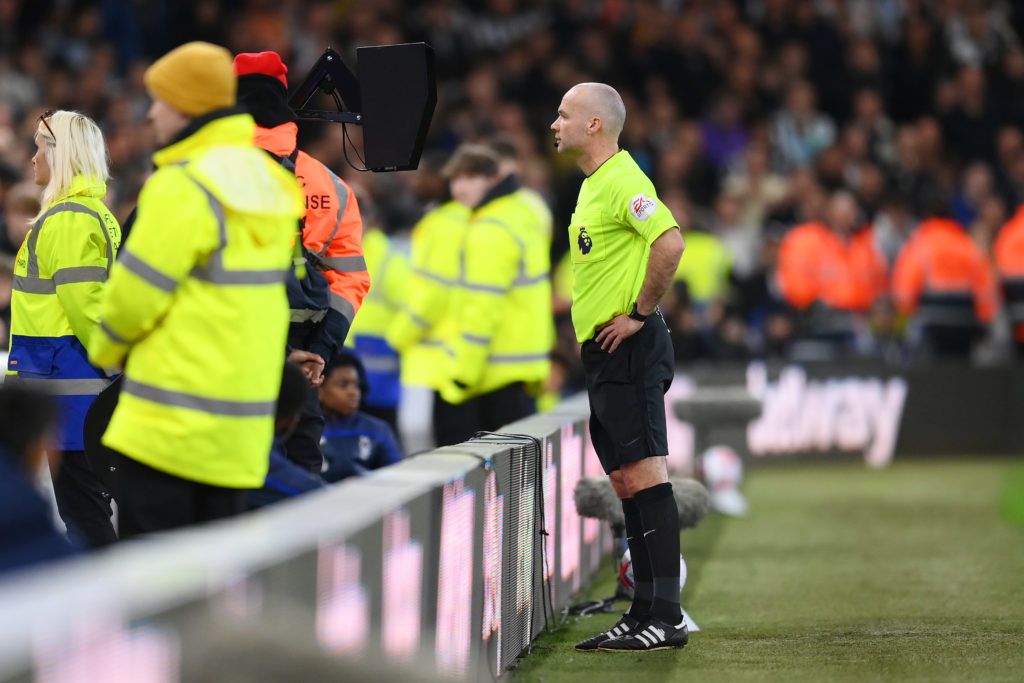 Nottingham Forest v Newcastle United - Premier League