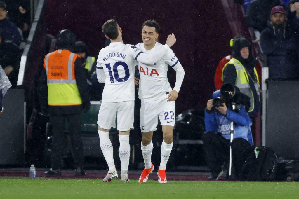 West Ham United v Tottenham Hotspur - Premier League