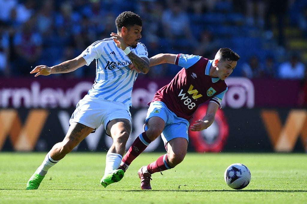 FBL-ENG-PR-BURNLEY-NOTTINGHAM FOREST