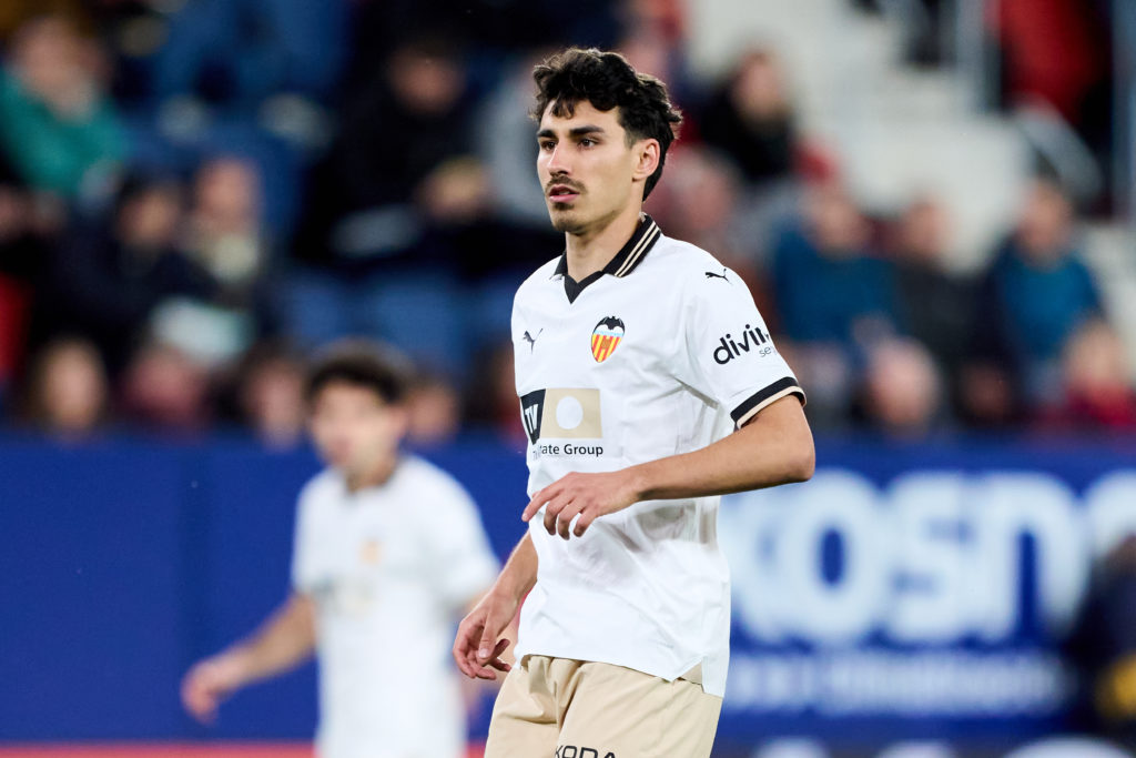 CA Osasuna v Valencia CF - LaLiga EA Sports