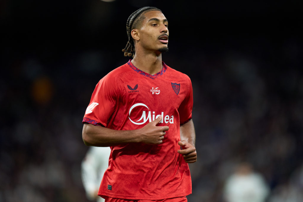Loic Bade plays vs Real Madrid.