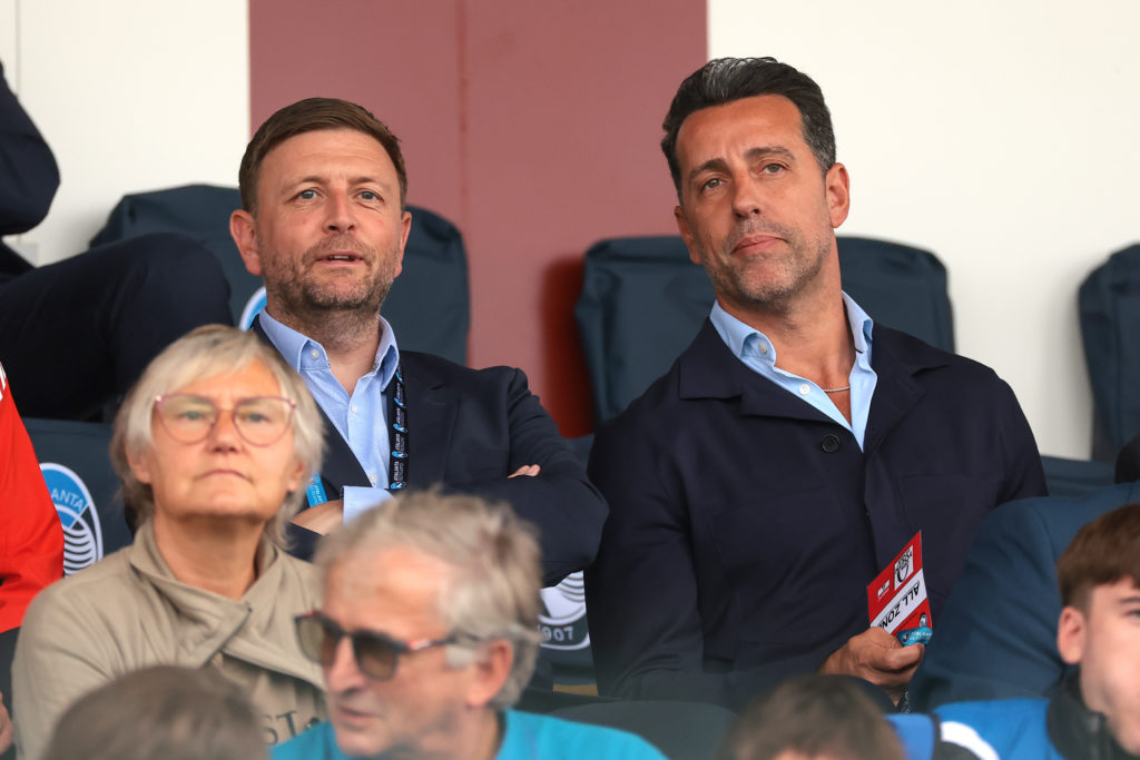 Edu watches the Arsenal youth team.