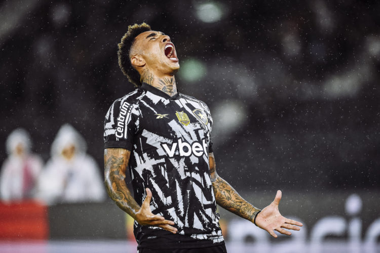 Photo by Andre Ricardo/Sports Press Photo/Getty Images