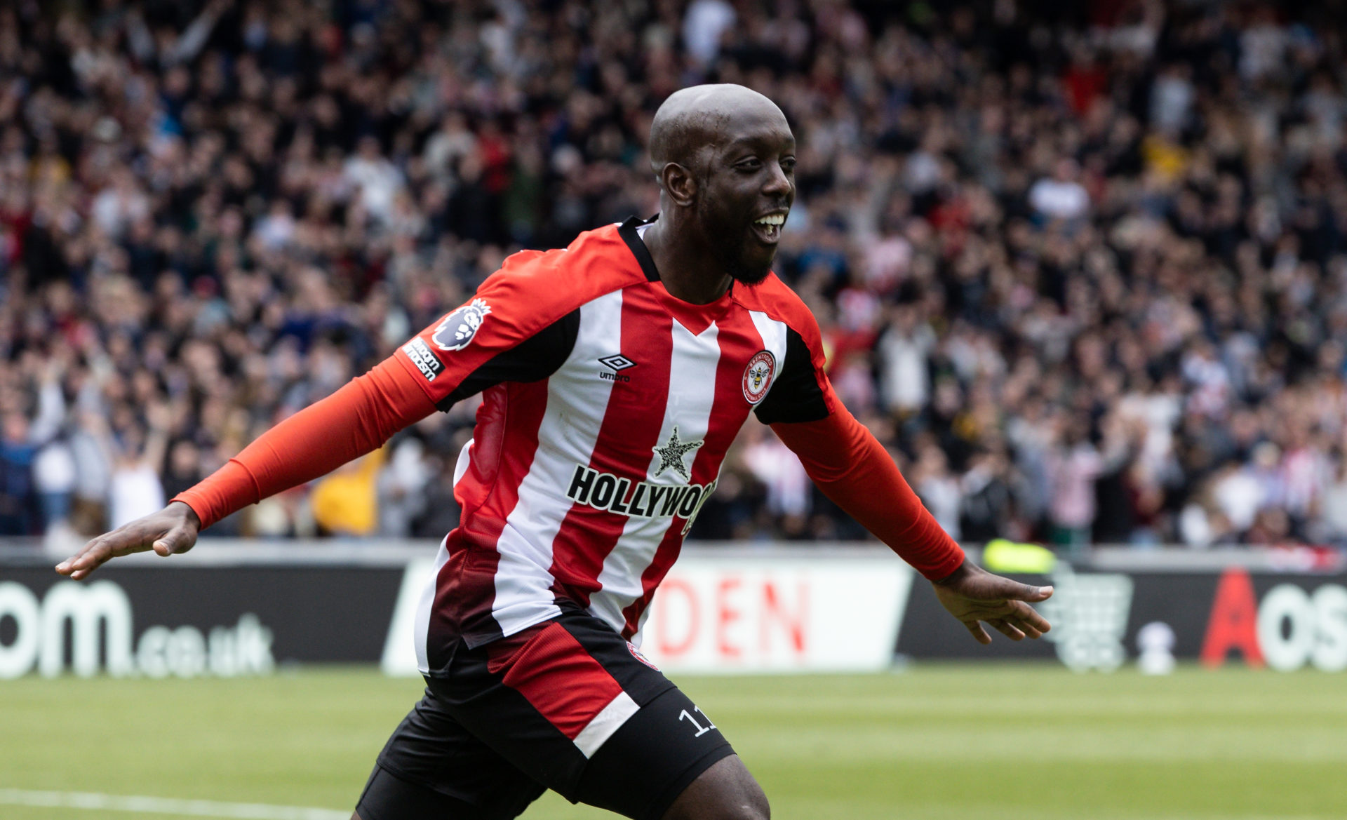 Yoane Wissa celebrates scoring his side's fourth goal during the Premier League match between Brentford FC and Manchester United FC