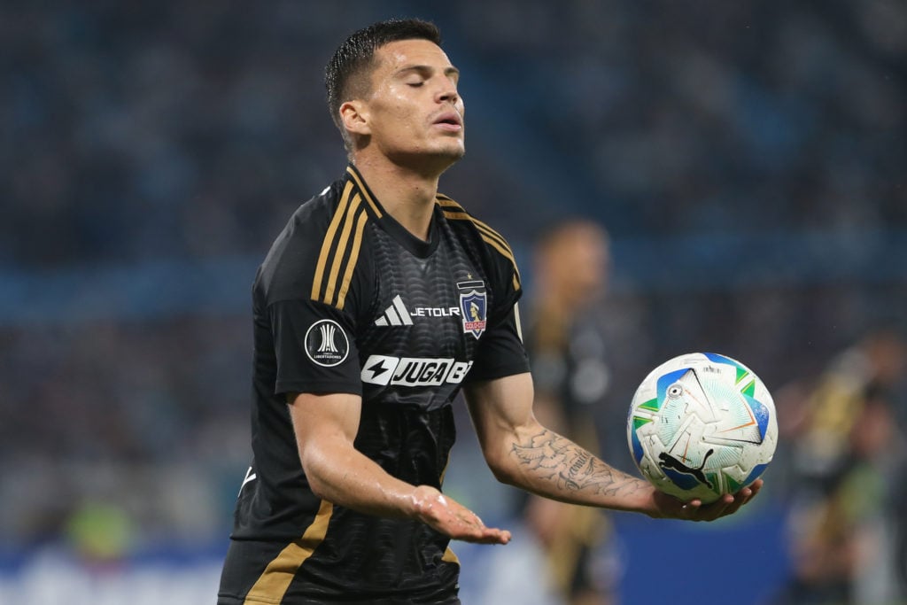 Racing Club v Colo Colo - Copa CONMEBOL Libertadores 2025