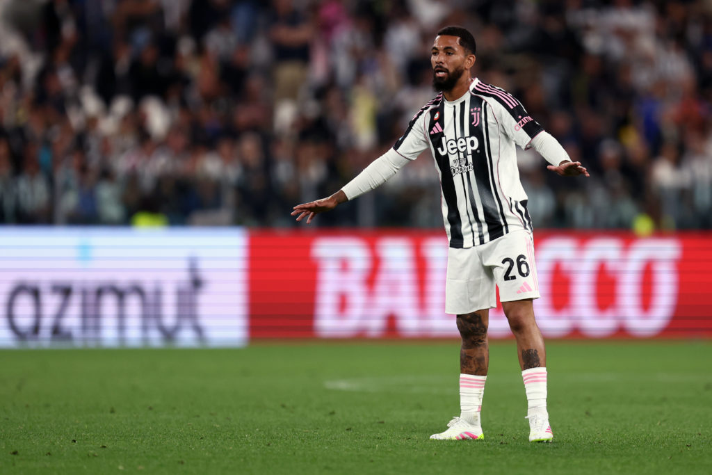 Douglas Luiz of Juventus Fc gestures during the Serie A