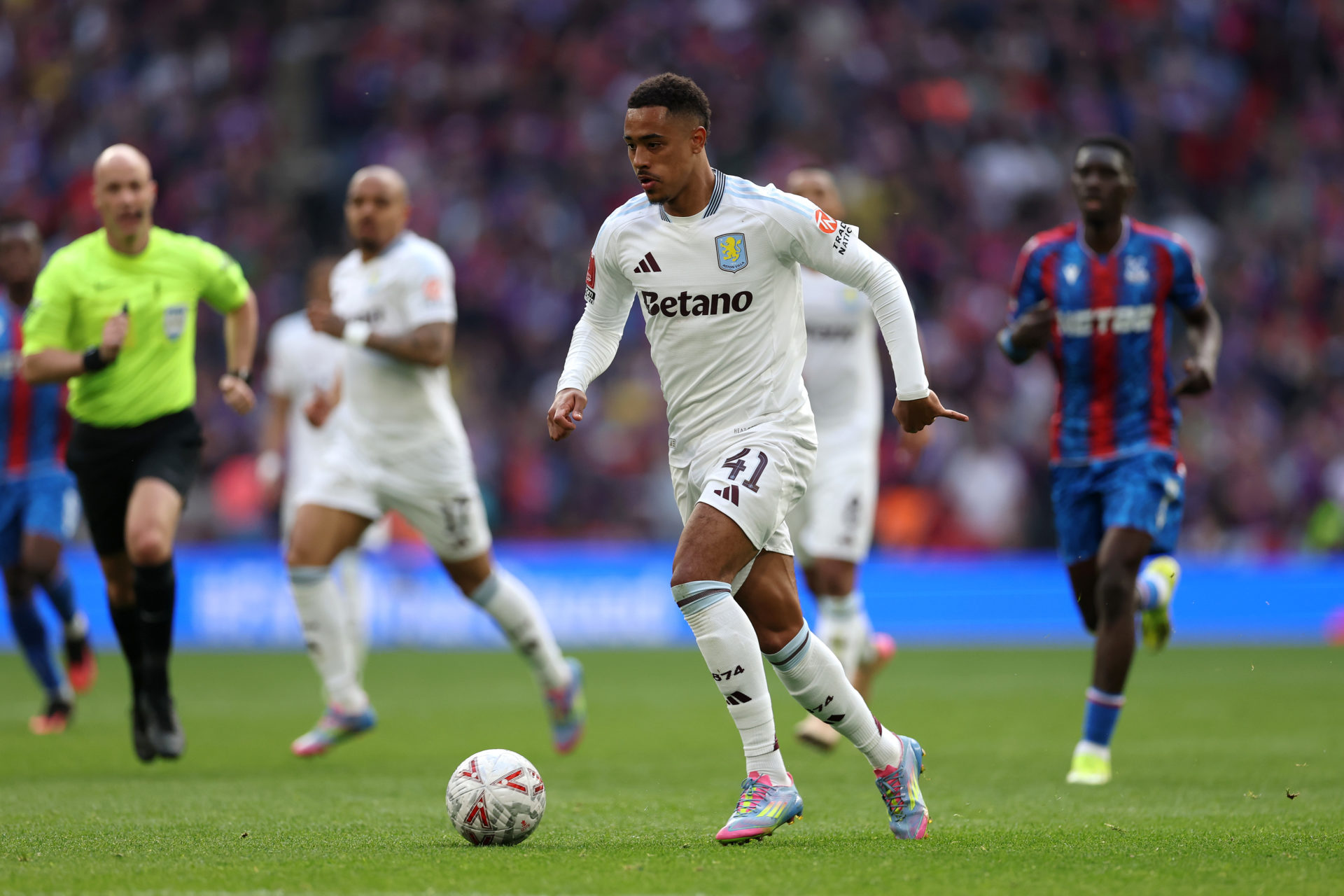 Aston Villa midfielder Jacob Ramsey in action against Crystal Palace.