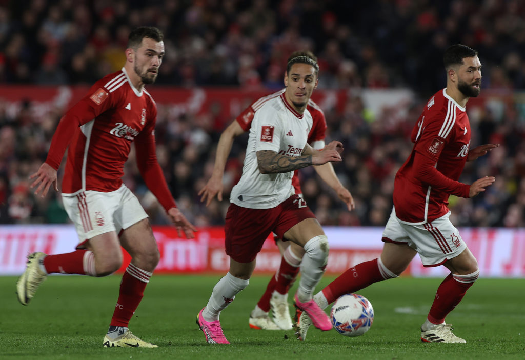 Antony playing for Manchester United against Nottingham Forest