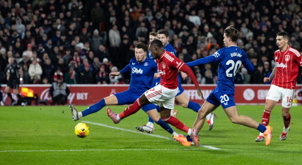 Callum Hudson-Odoi tries to find a way through for Forest.