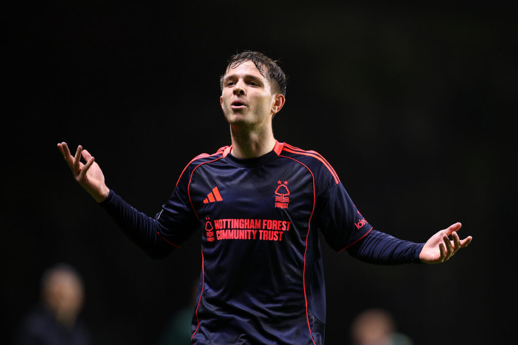 Nottingham Forest player James McAtee plays against Braga