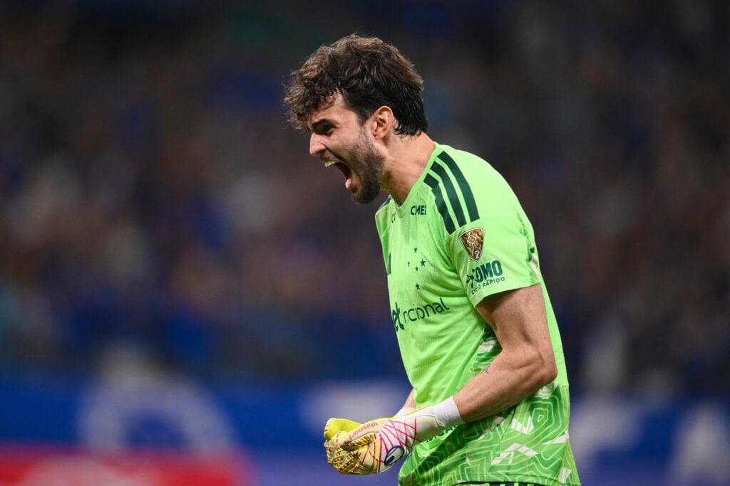 Cruzeiro goalkeeper Otavio